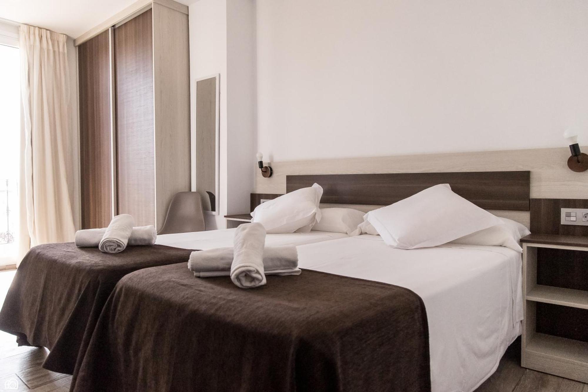 Meson Hostal La Cabana Medellín Exteriör bild