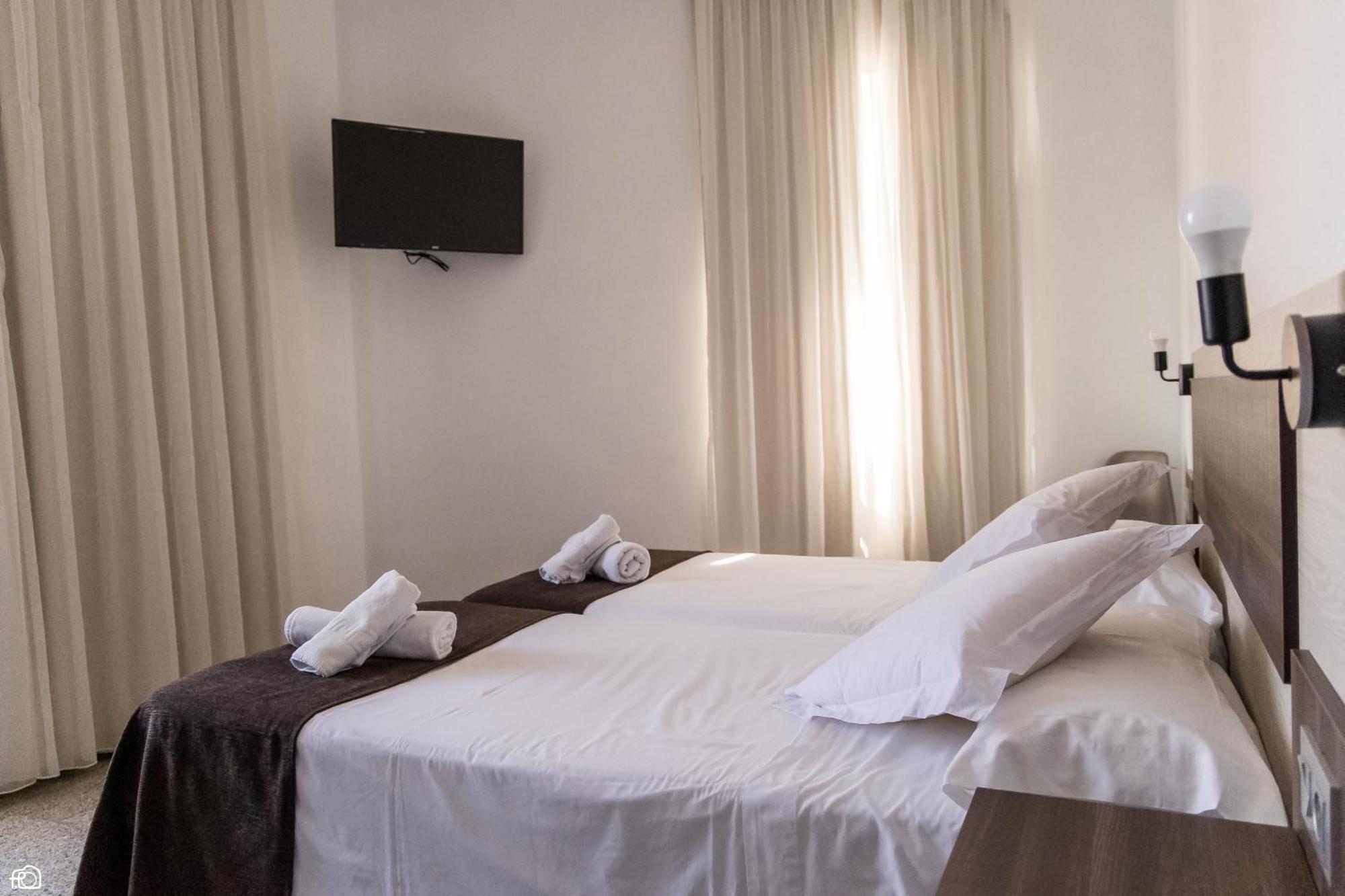 Meson Hostal La Cabana Medellín Exteriör bild